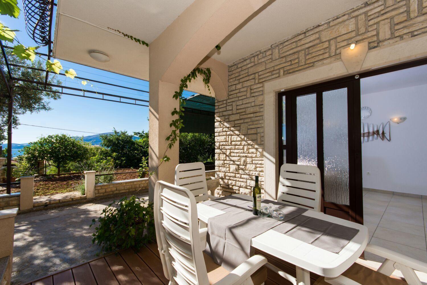 Apartment Bareta Трогір Екстер'єр фото